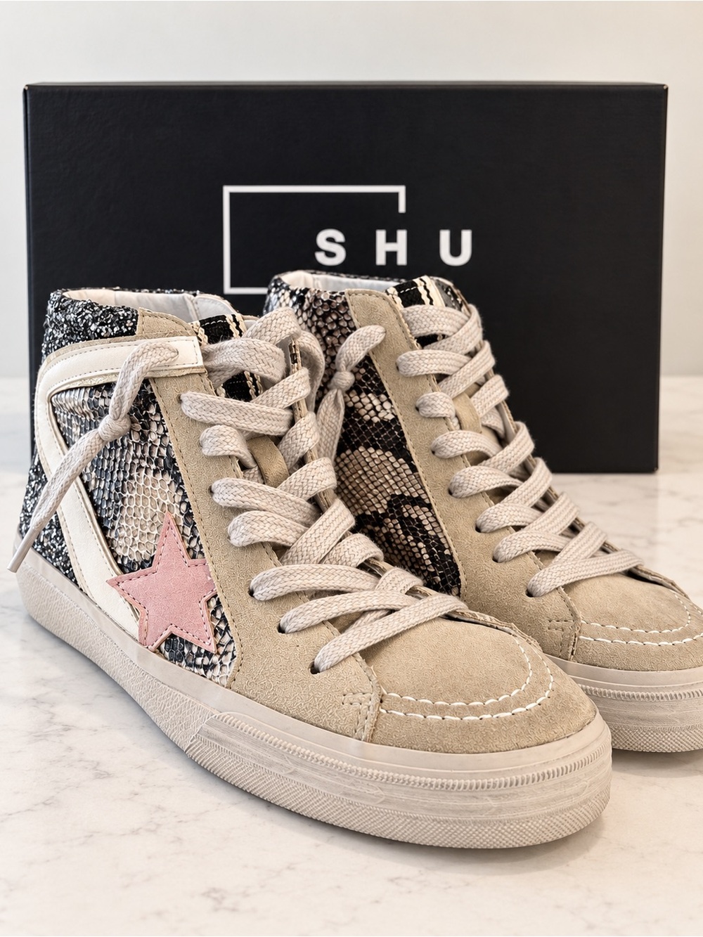 ShuShop Beige Suede High-Top Sneakers with Pink Star